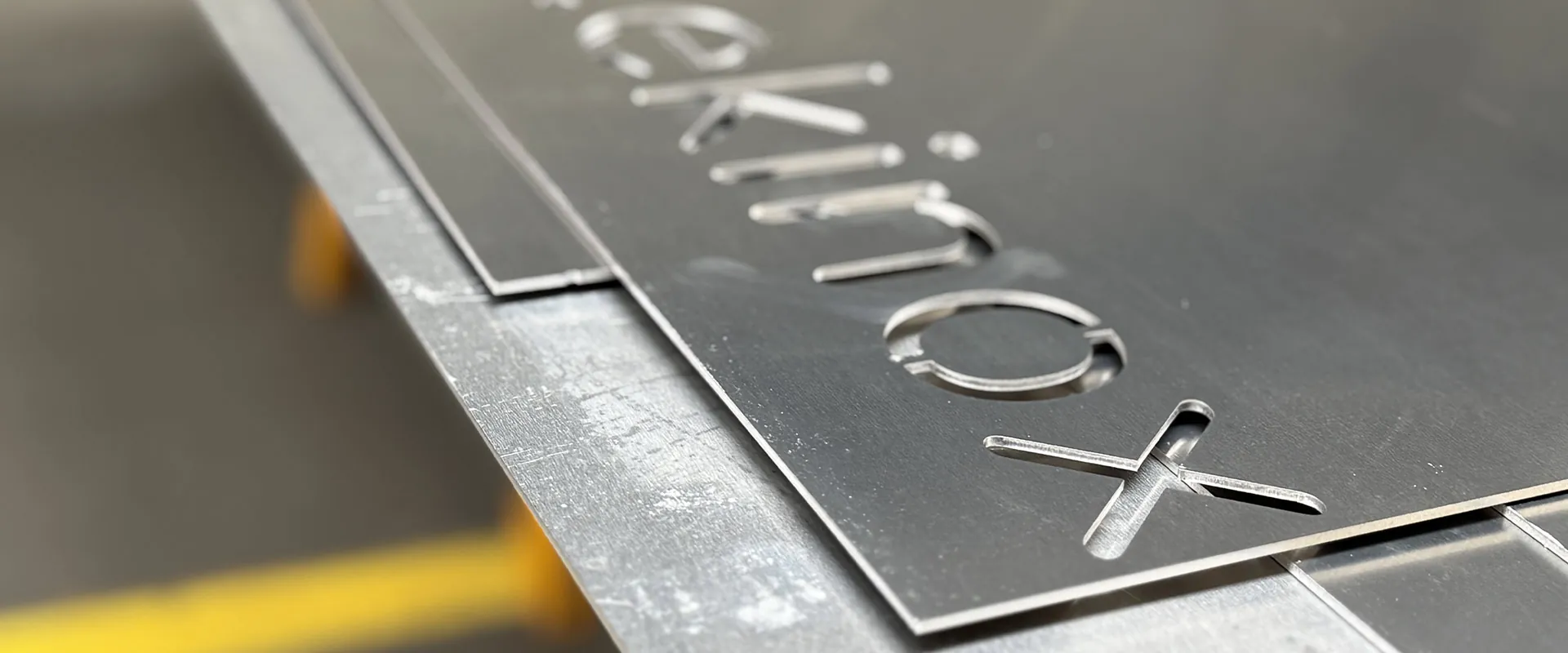 Détail aluminium marine série 5000 - Précision de découpe laser